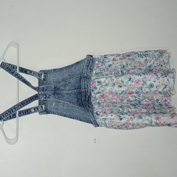 Bib floral  overalls - Picture 3 of 4